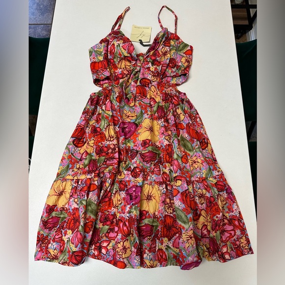 Dress from shoppe 12 boutique in Napa valley. - Picture 2 of 3